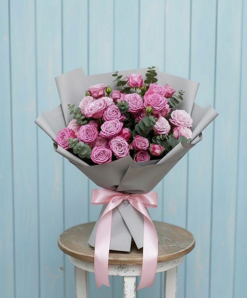 Букет цветов из: Розы в Зарево