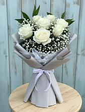 Букет цветов из:  Розы в Зарево