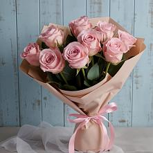 Букет цветов из:  Розы в Зарево