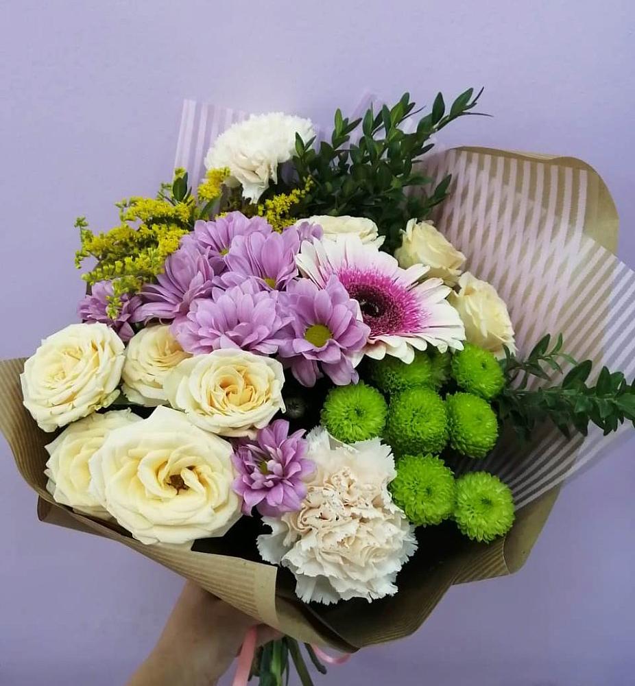 Букет цветов из: Хризантемы, Розы, Гвоздики и Герберы в Зарево