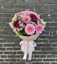 Букет цветов из:  Герберы и Хризантемы в Зарево