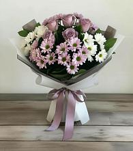Букет цветов из:  Хризантемы и Розы в Зарево
