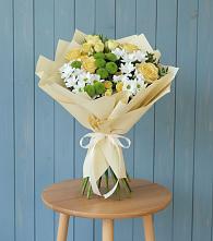 Букет цветов из:  Хризантемы и Розы #REPLACE_PRED# Зарево